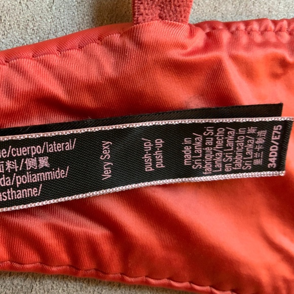 Victoria's Secret Women Red Very Sexy Super Push Up Bra Size 34DD RARE! - Picture 9 of 13